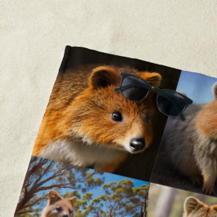 Serviette De Plage "Chroniques de Quokka : Un collage de photos chale