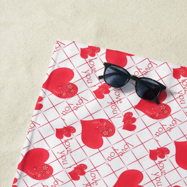 Serviette De Plage Coeurs rouges, texte, "aime-toi", rouge et blanc,  (En situation)