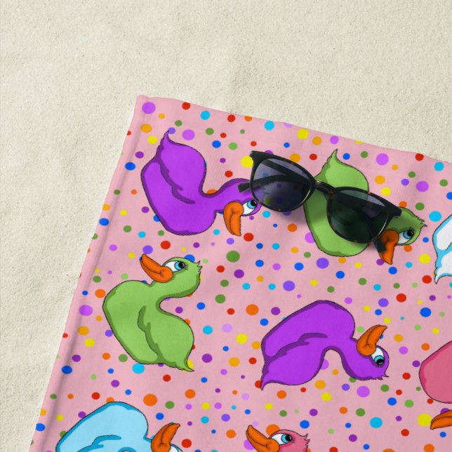 Serviette de plage colorée de Canards (En situation)