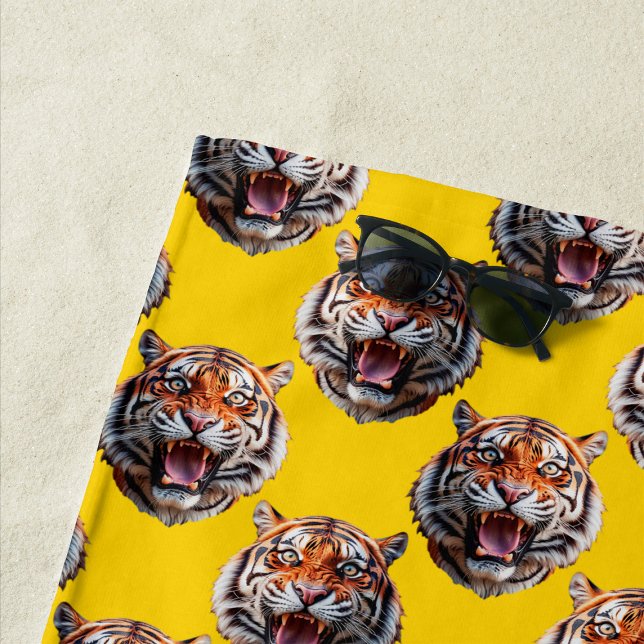 Serviette De Plage Conception de motif de tête de tigre jaune  (Créateur téléchargé)