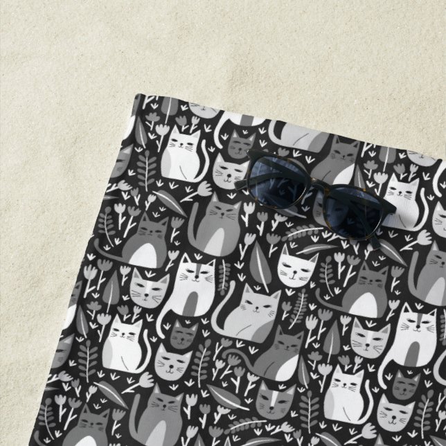 Serviette De Plage Cute Cats Kittens Botanique Floral Noir & Blanc (En situation)