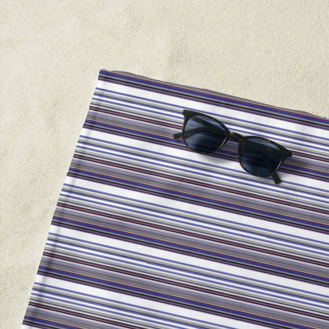 Serviette De Plage Cute modern gray blue stripes (En situation)