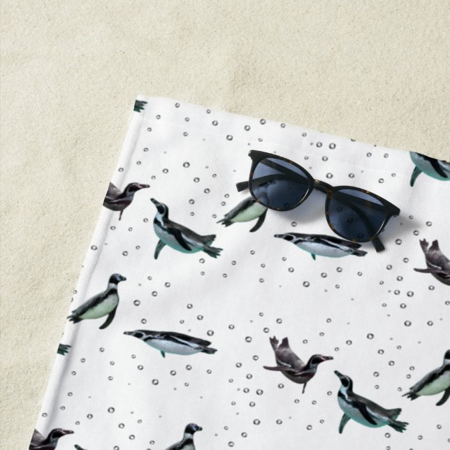 Serviette de plage de Pingouins (choisir la couleu (En situation)
