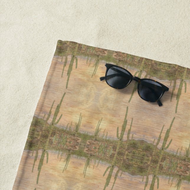 Serviette De Plage Desert Cactus Plants On Wood Grain Photo Image (En situation)