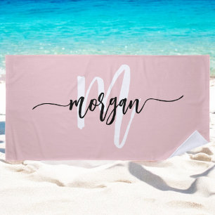 Serviette De Plage Élégant rose moderne Script Girly Monogramme Nom
