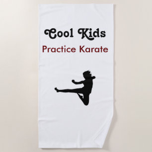 Serviette De Plage Enfants cool Pratiquer le karaté