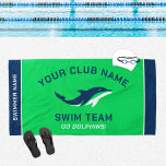 Serviette De Plage Équipe de natation Navy Vert Nom personnalisé<br><div class="desc">Le vert vibrant et le marine font de cette serviette de plage d'équipe de natation un élément remarquable sur le pont de la piscine. Caractéristiques nom du club modifiable, texte Équipe de natation, nom de la mascotte et un logo de dauphin interchangeable avec votre propre graphique d'équipe. Le nom du...</div>