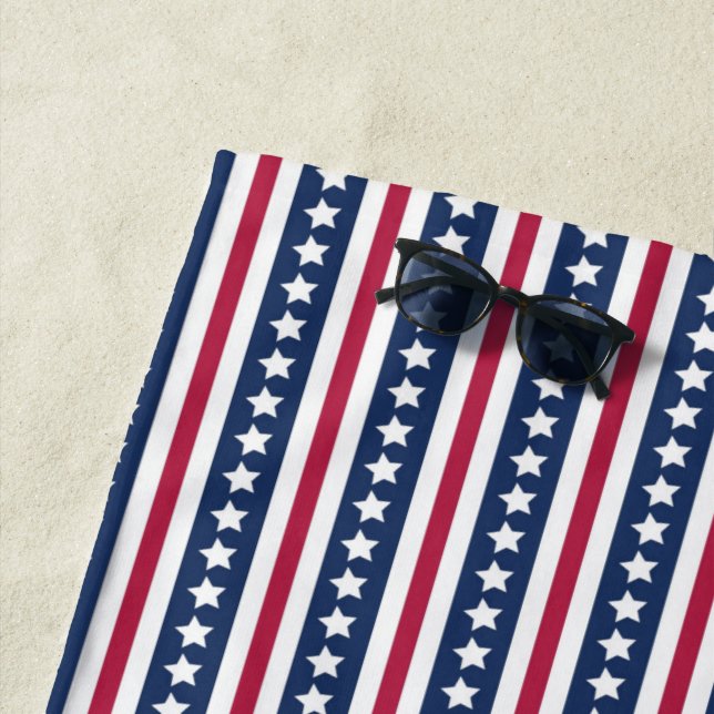 serviette de plage étoiles et rayures Americana (En situation)
