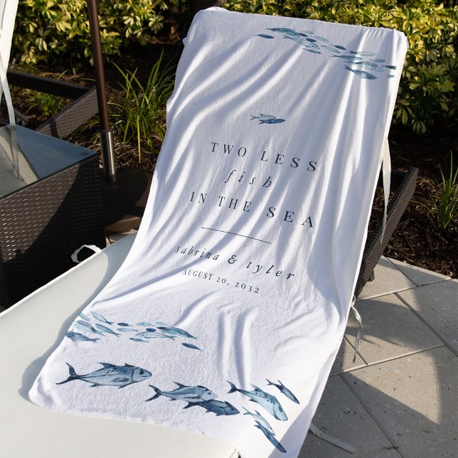 Serviette De Plage Faveur de mariage Deux poissons de moins dans la m (Créateur téléchargé)