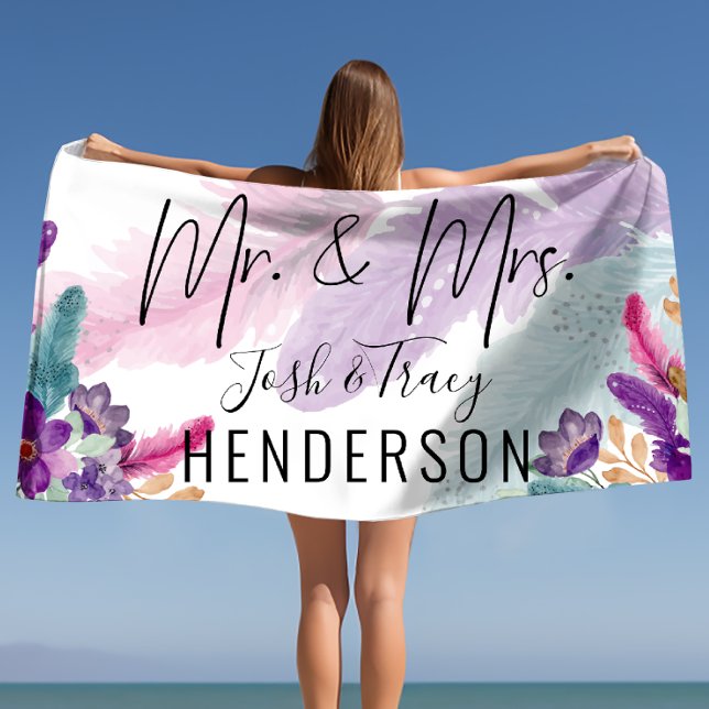 Serviette De Plage Feather & Flowers Mr et Mrs Mariage personnalisé (Feather & Flowers Mr and Mrs Personalized Wedding Beach Towel)
