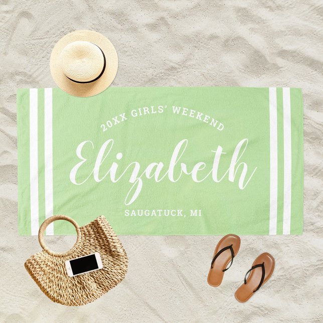 Serviette De Plage Filles de la fin de semaine vert menthe Monogramme (Créateur téléchargé)