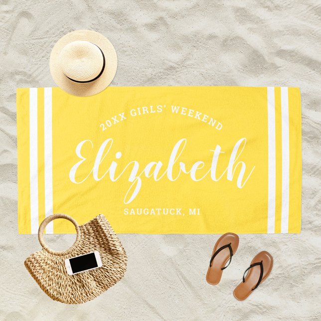 Serviette De Plage Filles de week-end en jaune vif Monogramme nom (Créateur téléchargé)