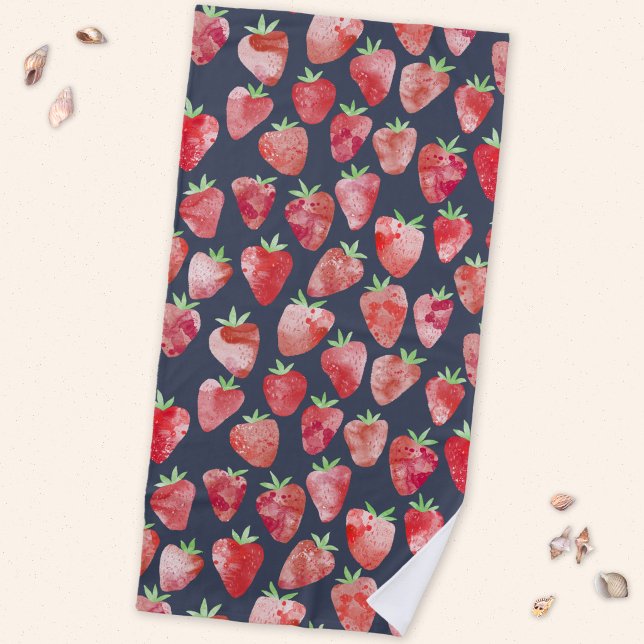 Serviette De Plage Fraise Aquarelle Fruit Foncé (Fresh Strawberry fruit watercolor pattern dark beach towel)