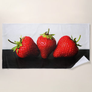 Serviette De Plage Fraises Sur Blancs Sur Btcnm Noir
