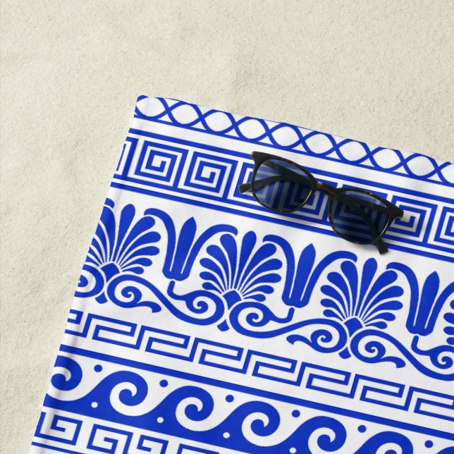 Serviette De Plage Fret grec, Motif méditerranéen, Bleu (En situation)