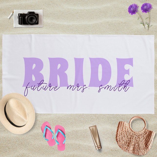 Serviette De Plage Future Mme Nom personnalisé Blanc et Lavande Marié (Créateur téléchargé)