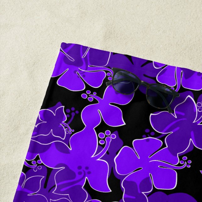 Serviette De Plage Hanalei Hawaiian Hibiscus Camo Floral - Violet (En situation)