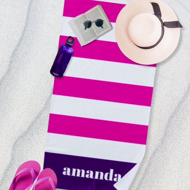 Serviette De Plage Hot Rose White Strips Nom personnalisé (Créateur téléchargé)