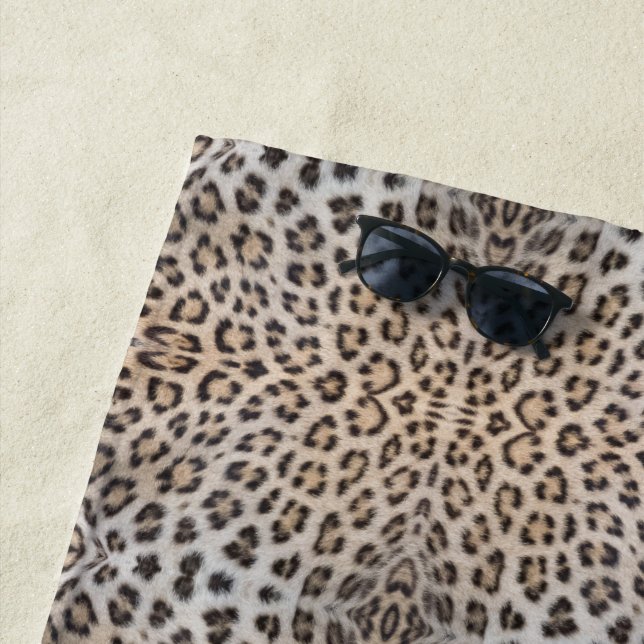 Serviette De Plage Imprimé animalier de fourrure de léopard guépard é (En situation)