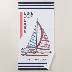 Serviette De Plage La vie est meilleure à Lake Sailboat Nom de famill