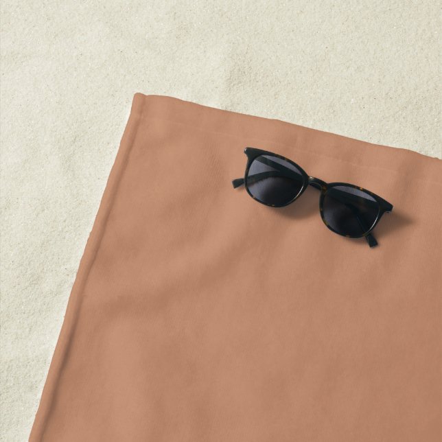 Serviette De Plage Laiton Antique (En situation)