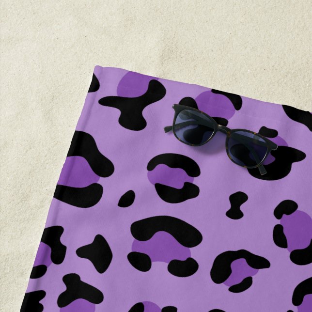 Serviette De Plage Leopard Print, Léopard Spots, Purple Leopard (En situation)