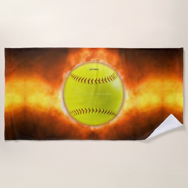 Serviette De Plage Les flammes de balle rapide de softball jaune de S (Devant)