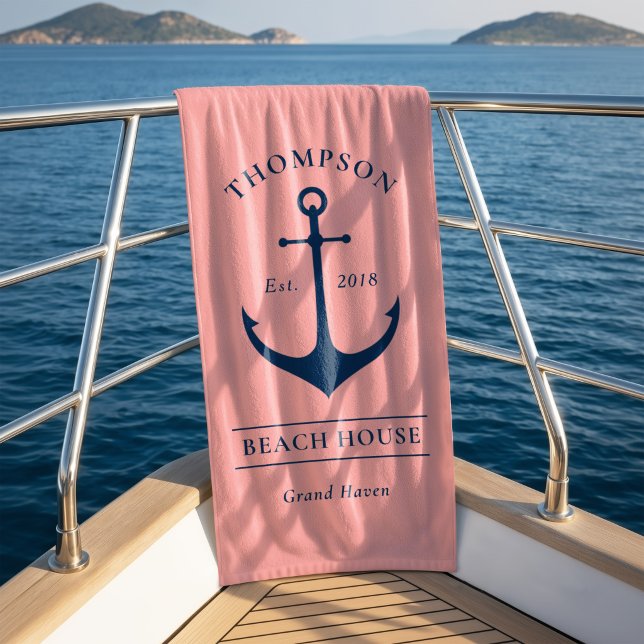 Serviette De Plage Maison de plage à l'ancre rose marine Monogramme (Créateur téléchargé)