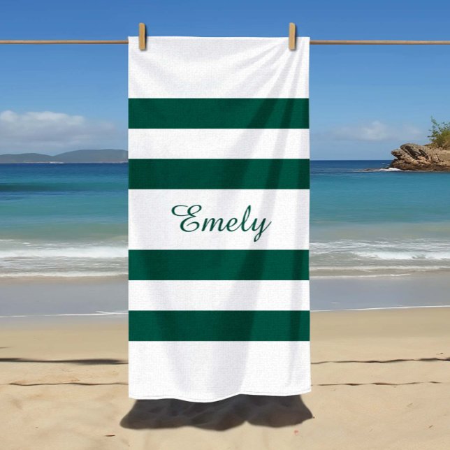Serviette De Plage Moderne Élégant Vert Blanc Motif de Rayures Nom (Modern Elegant Green White Stripes Pattern Name Beach Towel)