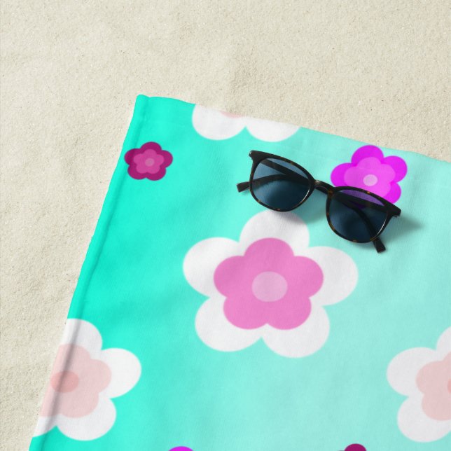 Serviette De Plage Moderne Spring aqua dégradé de la flore violette m (En situation)