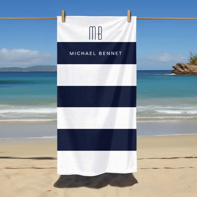 Serviette De Plage Monogramme à rayures bleu marine moderne (Modern Navy Blue Stripes Monogram Beach Towel)