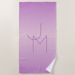 Serviette De Plage Monogramme de chevauchement unique Lavande douce