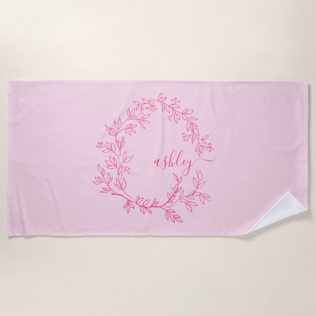 Serviette De Plage Monogramme Féminin Moderne en Écriture Script Rose (Devant)