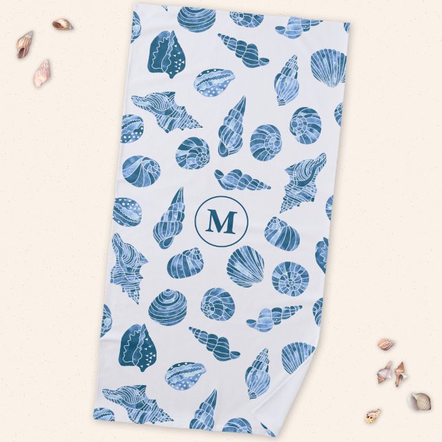 Serviette De Plage Monogramme Initial Naïutique Aquarelle Coquillage (Sea shell watercolor pattern blue and white personalized monogram initial beach towel)