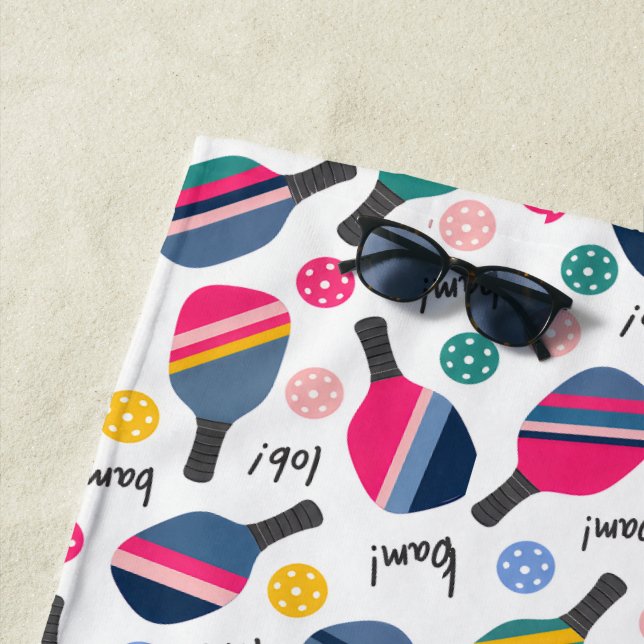 Serviette De Plage Motif Coloré de Pickleball (En situation)