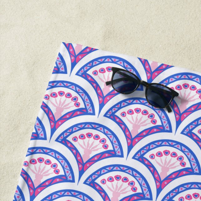 Serviette De Plage motif damassé floral bleu (En situation)