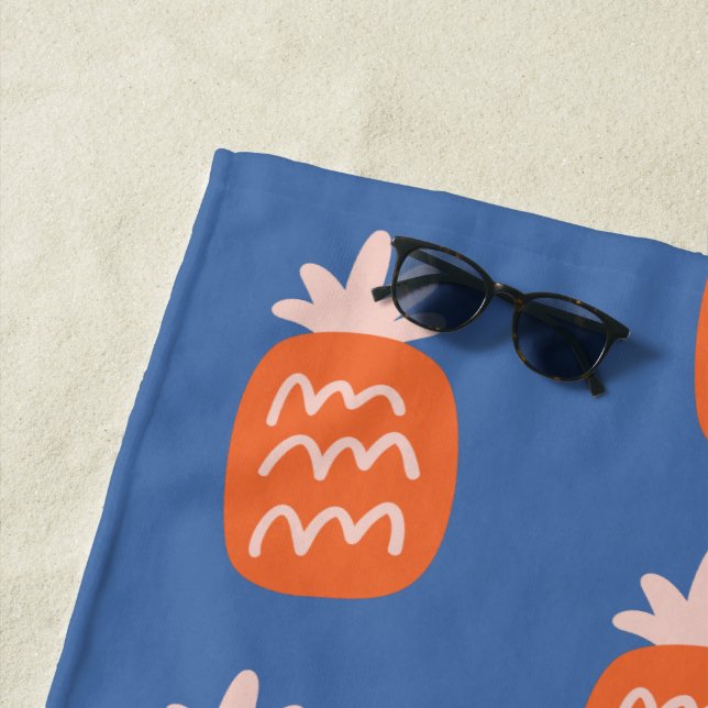 Serviette De Plage Motif d'ananas en bleu et orange (En situation)