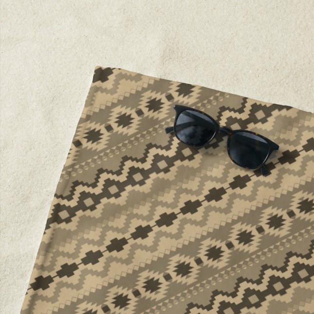 Serviette De Plage Motif kaki aztèque (En situation)