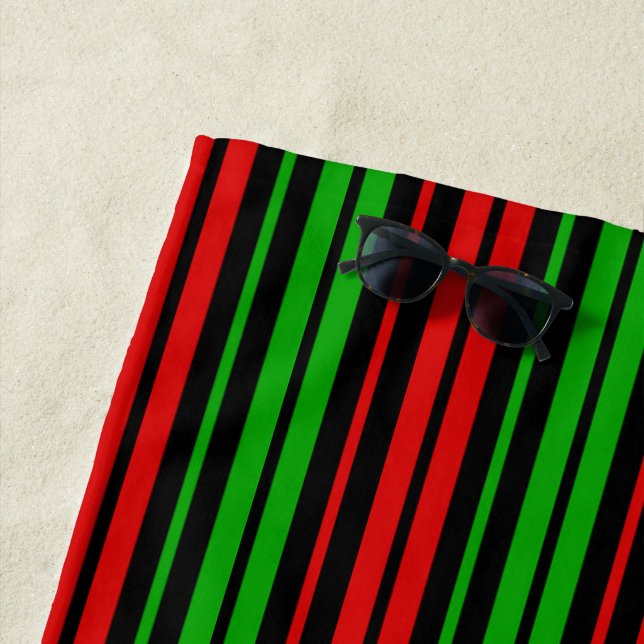Serviette De Plage Motif rayures noir rouge vert   (En situation)