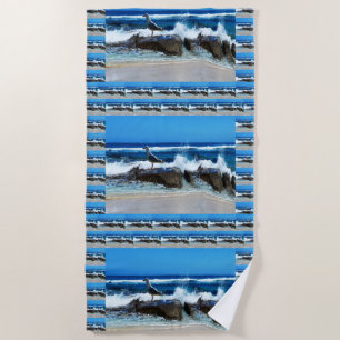 Serviette De Plage Mouette Sur Les Rochers De Plage,