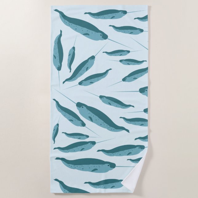 Serviette De Plage Narwhal dans le Motif de l'océan bleu (Devant)