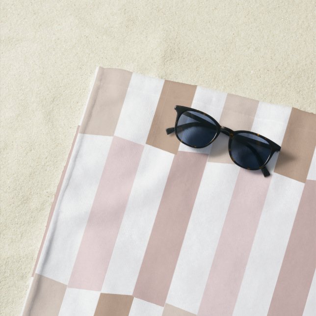 Serviette De Plage Neutre (En situation)