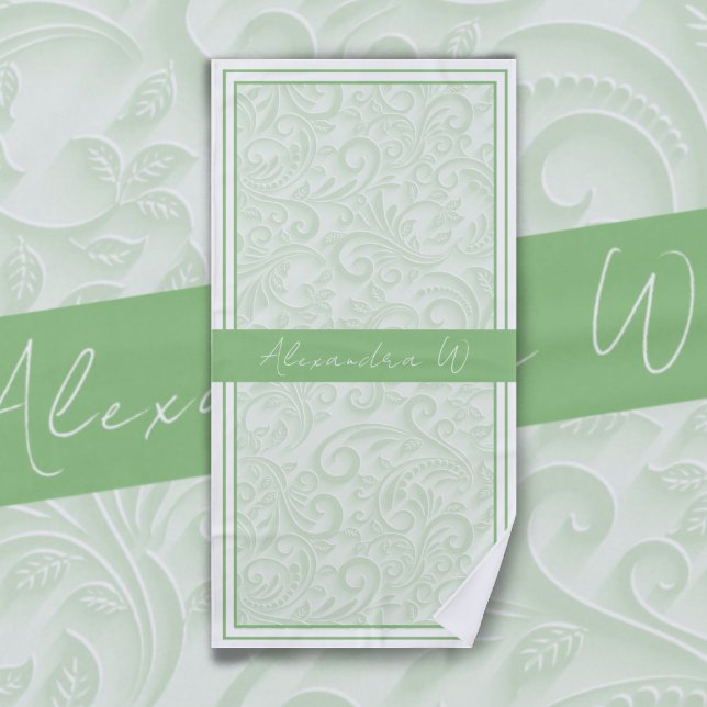 Serviette De Plage Nom de monogramme élégant en damas floral olive cl (Créateur téléchargé)