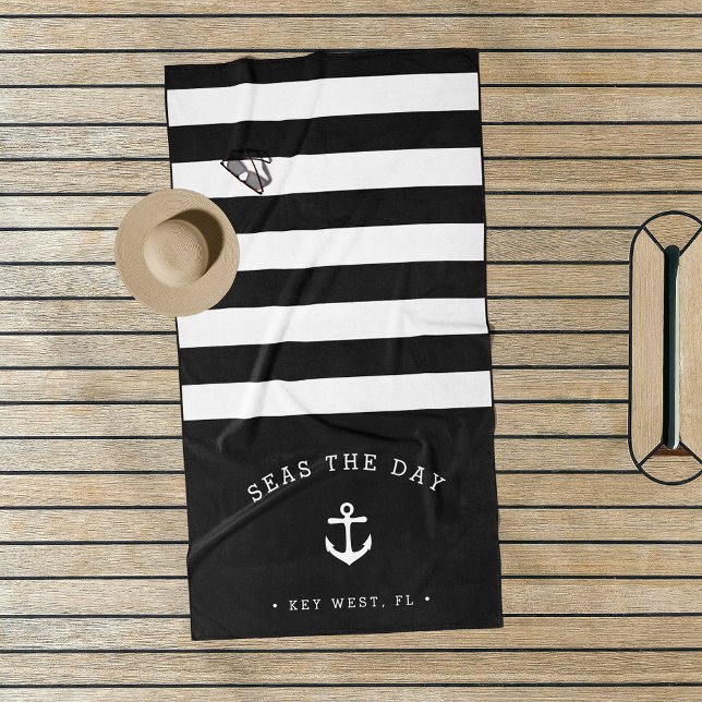 Serviette De Plage Nom du bateau à bande noire et blanche (Créateur téléchargé)