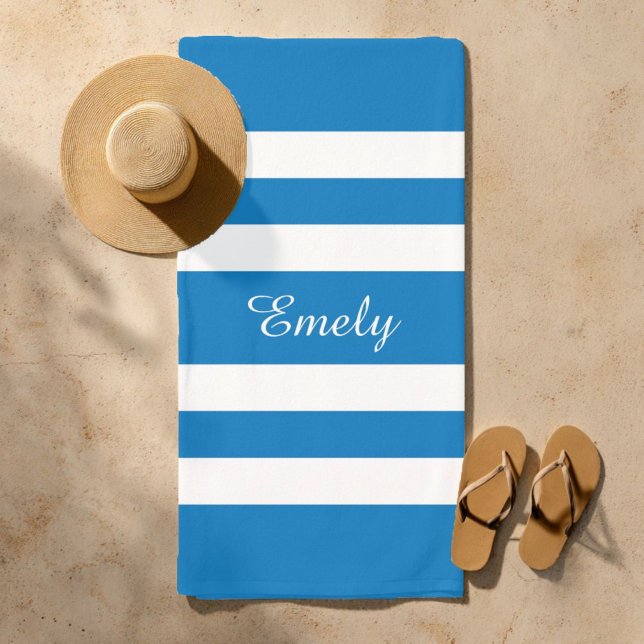 Serviette De Plage Nom Moderne Étanche Rayé Bleu Français Piscine  (Modern Name French Blue Striped Pool Beach Towel)
