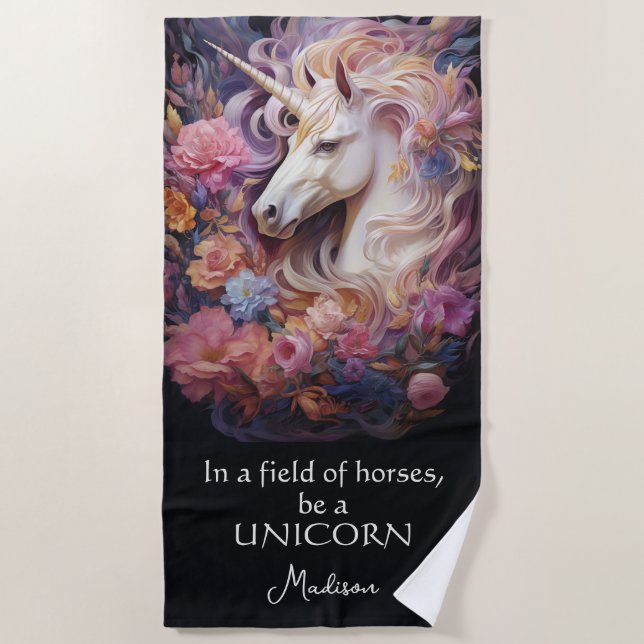 Serviette De Plage Nom personnalisé belle licorne (Devant)