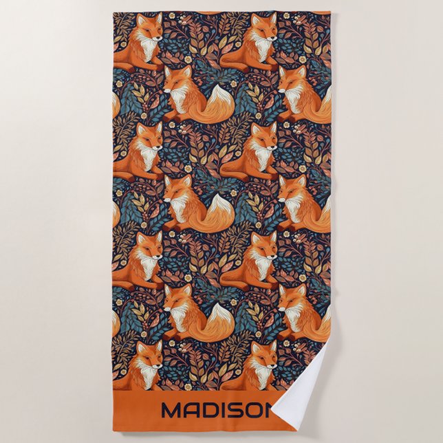Serviette De Plage Nom personnalisé Foxes et Motif de feuilles (Devant)