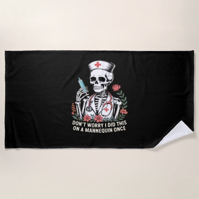 Serviette De Plage Nurse Skeleton Plaisanterie Humour Halloween Essen (Devant)