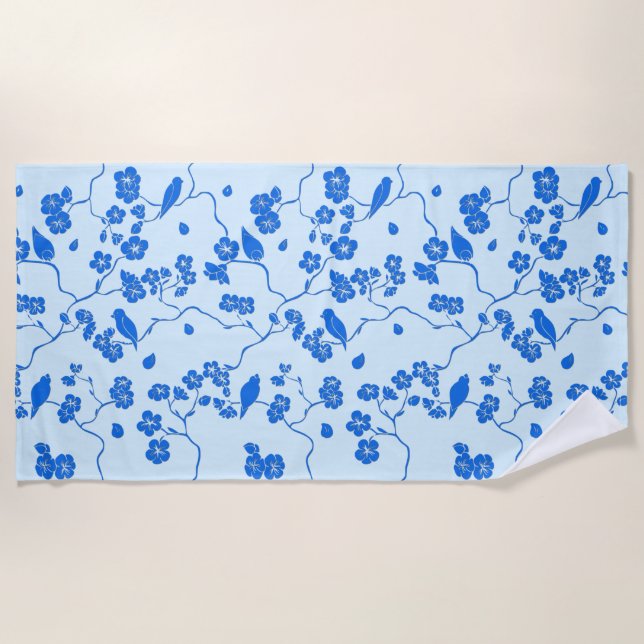 Serviette De Plage Oiseaux en fleurs de cerisier bleu sur bleu (Devant)