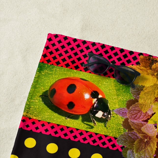 Serviette de plage Pois en or jaune (En situation)